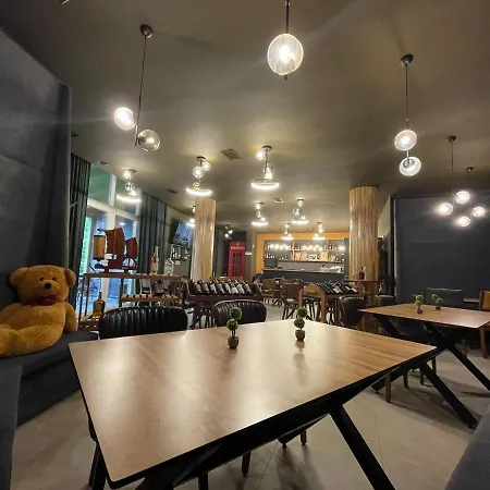 Grand Jnk Boutique *