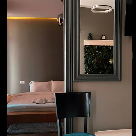 호텔 Grand Jnk Boutique Kukes