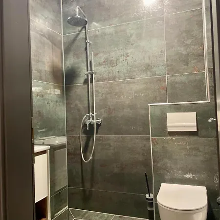 Grand Jnk Boutique *