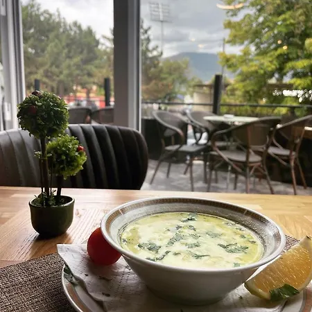 Grand Jnk Boutique ホテル Kukës