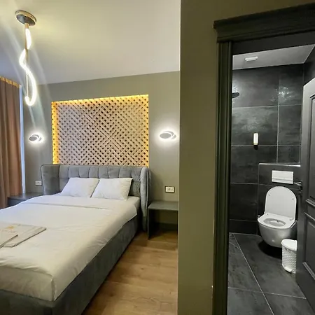 Grand Jnk Boutique Hotel *