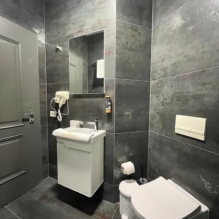 Grand Jnk Boutique Kukës