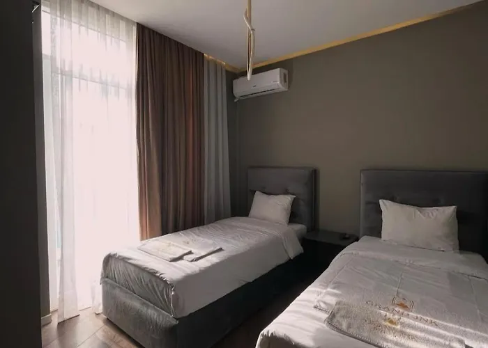 Hotel Grand Jnk Boutique *