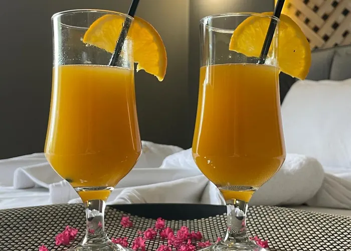 Grand Jnk Boutique Hotel
